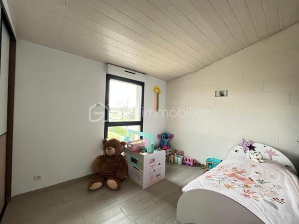 Maison en pierre de 172,86 m²