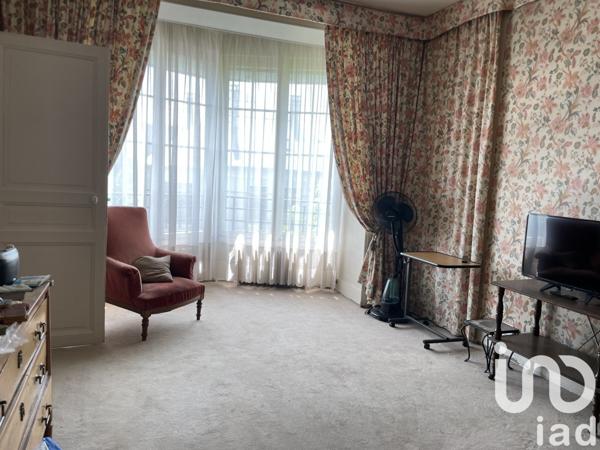 Maison 11 pièces de 235 m² à Châteaudun (28200)