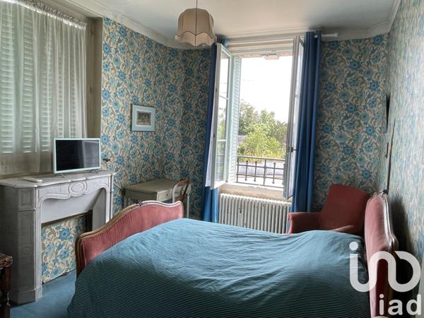 Maison 11 pièces de 235 m² à Châteaudun (28200)