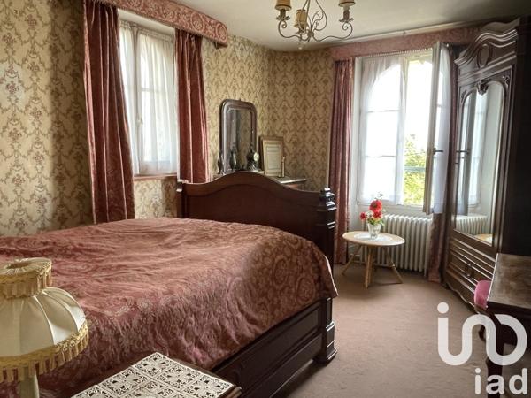 Maison 11 pièces de 235 m² à Châteaudun (28200)