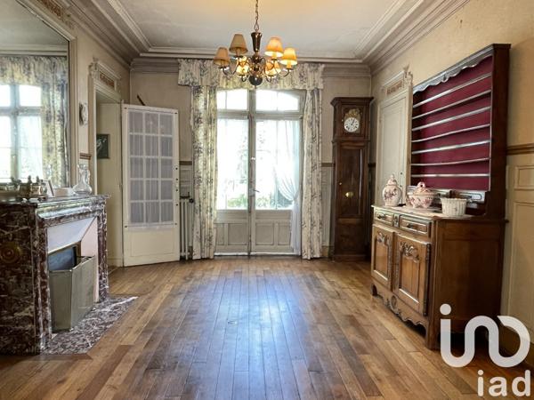Maison 11 pièces de 235 m² à Châteaudun (28200)