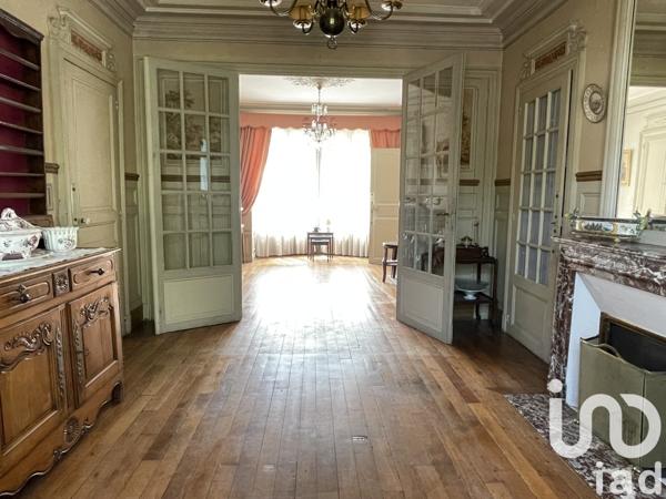 Maison 11 pièces de 235 m² à Châteaudun (28200)