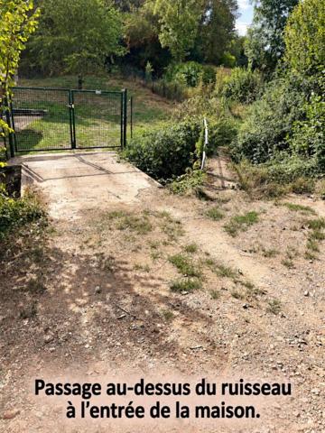 SAINT-JUST D'AVRAY - Maison 4 pièces 93 m2 sur 2800m2 de terrain