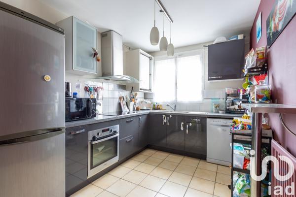 Maison à vendre 5 pièces 81 m² Brie-Comte-Robert