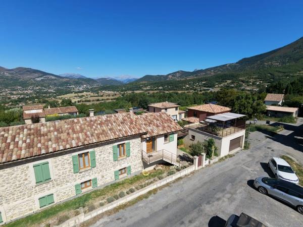 💧 Maison T5 Rénovée avec Eau de Source – Vue Montagne – Digne-les-Bains (Gaubert)