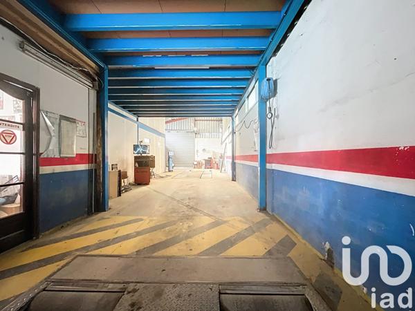 Immeuble à vendre 230 m² Dordives