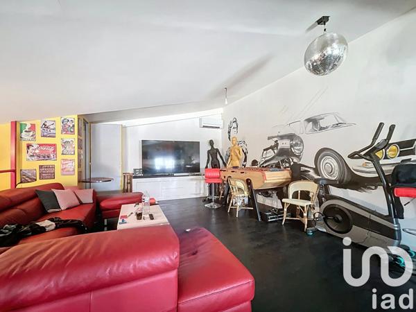 Immeuble à vendre 230 m² Dordives