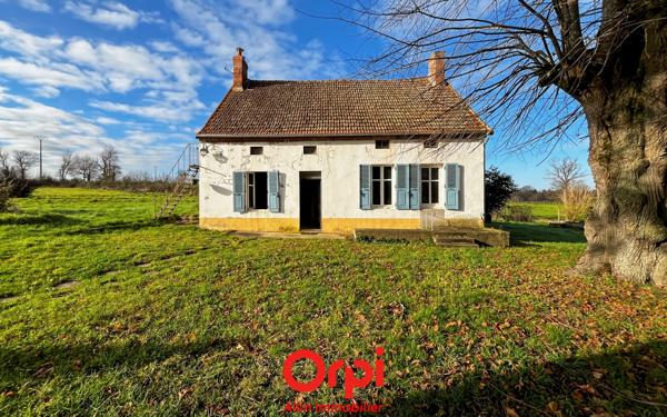 Maison à vendre    2 pièces •  Bézenet