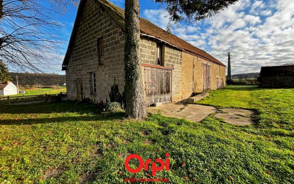 Maison à vendre    2 pièces •  Bézenet