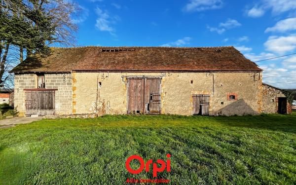 Maison à vendre    2 pièces •  Bézenet