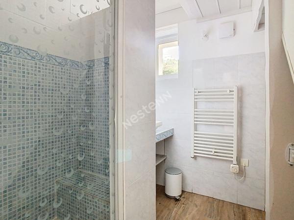 Ensemble immobilier à Langolen - 186m² - Longère - 1973m² de terrain - Hangar