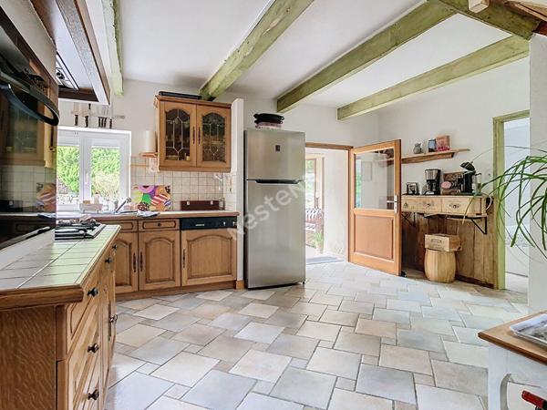 Ensemble immobilier à Langolen - 186m² - Longère - 1973m² de terrain - Hangar