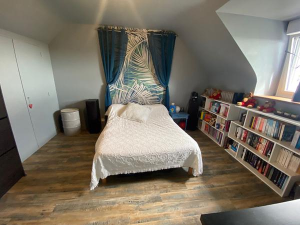 Maison Riec Sur Belon 5 pièces 120 m2 située en hyper centre entièrement rénovée .