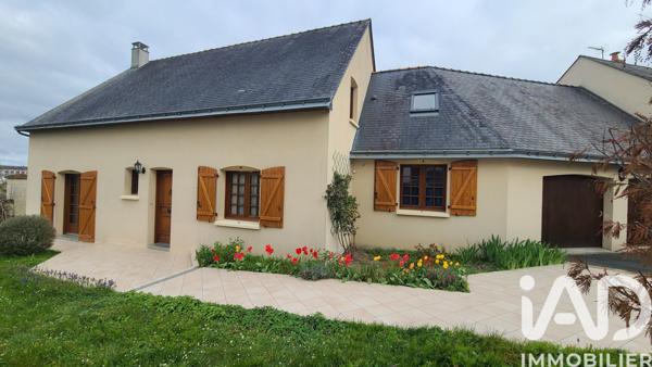 Maison à vendre 8 pièces 157 m² Saumur