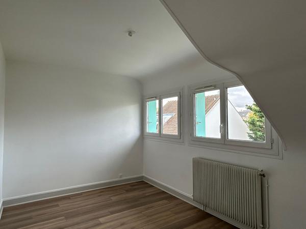 Maison Location avec jardin et garage  Luisant 85M²