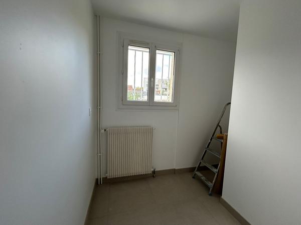 Maison Location avec jardin et garage  Luisant 85M²