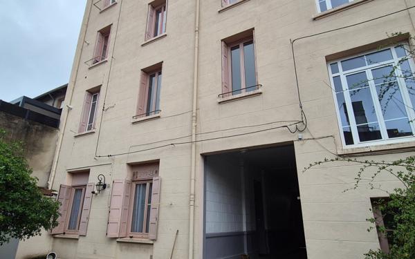 Appartement à vendre    1 pièce • 27,62 m2 Saint-Étienne