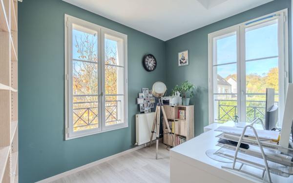 Maison à vendre    8 pièces • 157,41 m2 Magny-le-Hongre