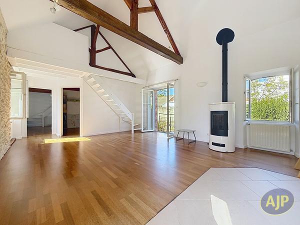 Appartement à vendre Sainte Pazanne - 5 pièces, 88m² avec 3 chambre(s) à 249 500€ - AJP Immobilier Sainte-Pazanne