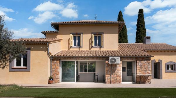 Maison entièrement restaurée dans un cadre privilégié