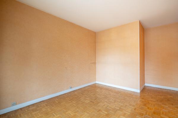 4 pièces 80 m² double balcon et parking