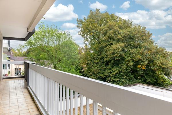 4 pièces 80 m² double balcon et parking