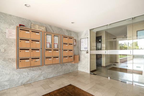 4 pièces 80 m² double balcon et parking