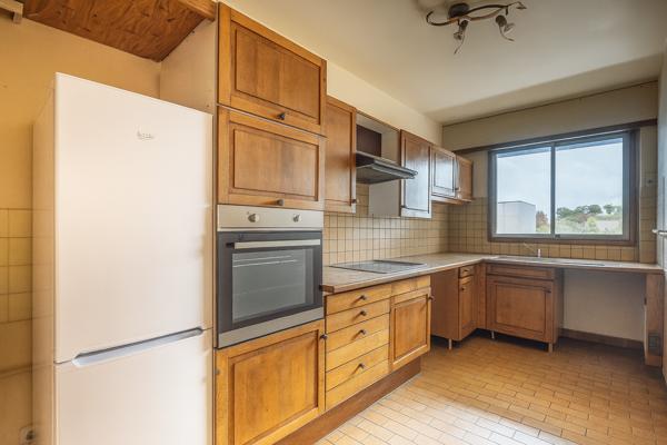 4 pièces 80 m² double balcon et parking