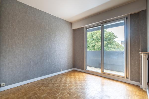 4 pièces 80 m² double balcon et parking