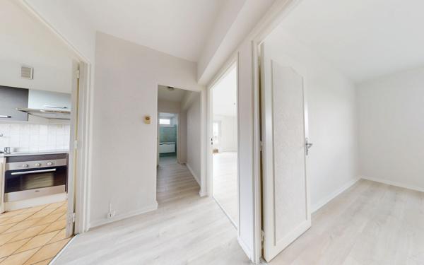 Appartement à louer    2 pièces • 62 m2 Schiltigheim