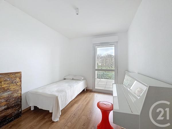Appartement à vendre  4 pièces - 84,42 m 2   BAYONNE  - 64
