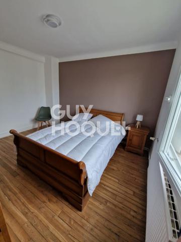 Idéal colocation étudiants : appartement 3 chambres meublées à louer à Châteaudun