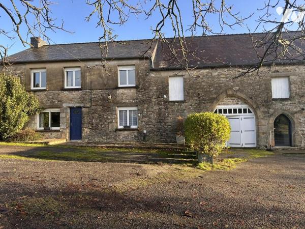 A VENDRE 56 PLOEREN, proche Vannes et Arradon, belle propriété, sur terrain + de 4 hectares + hangar