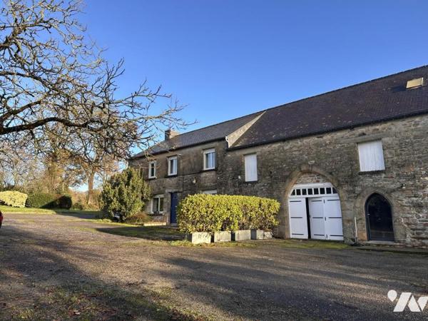 A VENDRE 56 PLOEREN, proche Vannes et Arradon, belle propriété, sur terrain + de 4 hectares + hangar