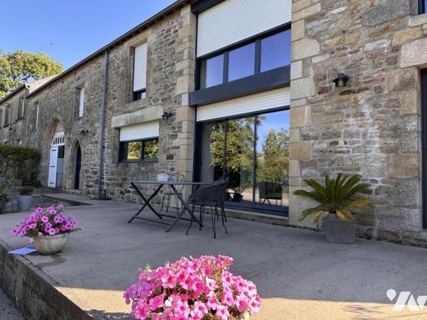 A VENDRE 56 PLOEREN, proche Vannes et Arradon, belle propriété, sur terrain + de 4 hectares + hangar