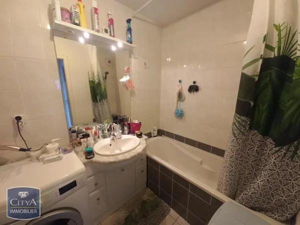 Appartement à louer 3 pièces 65.06m² Tomblaine (54510)