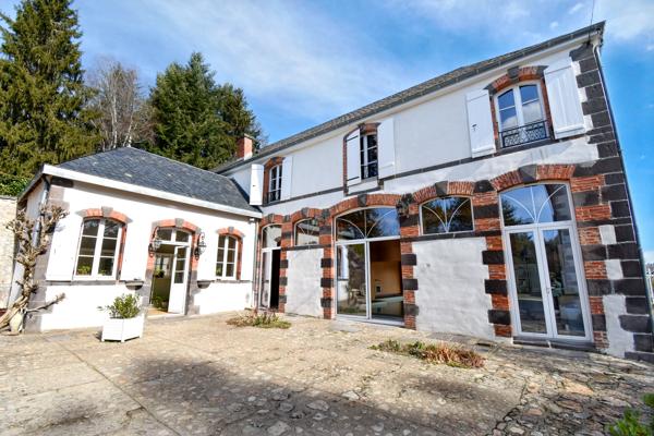 Chateau à vendre à Ussel (19200) - Corrèze