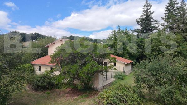 Grande maison familiale avec potentiel