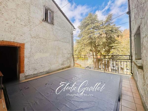 Maison Cuxac-Cabardès 11 pièce(s) 304 m2