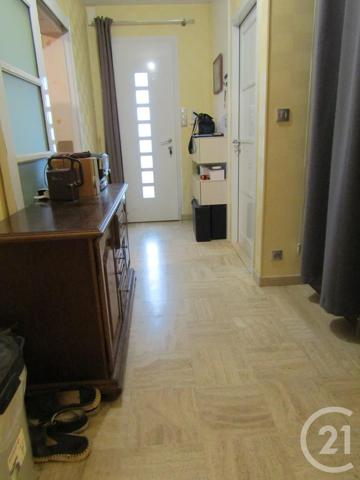 Maison à vendre  8 pièces - 204,06 m 2   BRIOUX SUR BOUTONNE  - 79