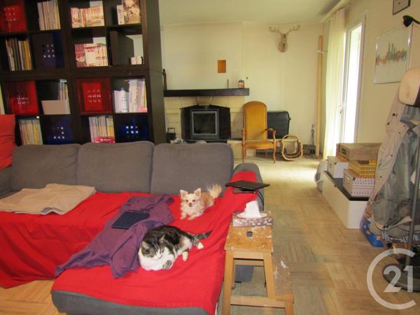 Maison à vendre  8 pièces - 204,06 m 2   BRIOUX SUR BOUTONNE  - 79