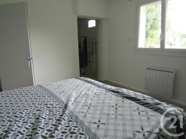 Maison à vendre  8 pièces - 204,06 m 2   BRIOUX SUR BOUTONNE  - 79