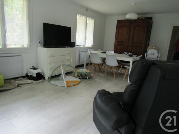 Maison à vendre  8 pièces - 204,06 m 2   BRIOUX SUR BOUTONNE  - 79