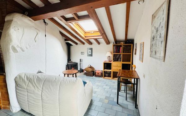 Maison à vendre    2 pièces •  Ria-Sirach