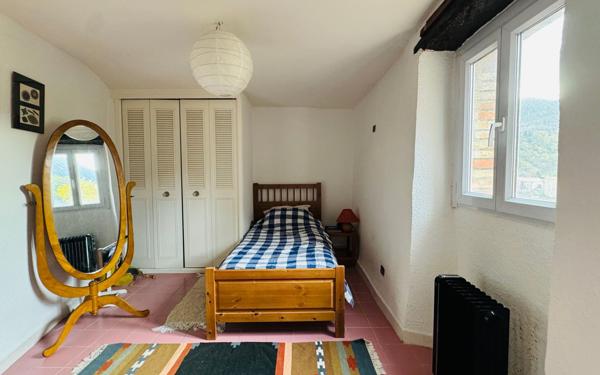 Maison à vendre    2 pièces •  Ria-Sirach