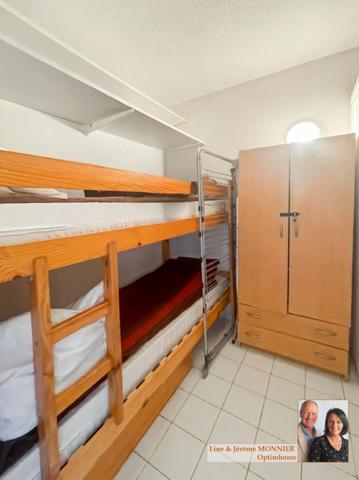 ARGELES SUR MER (66) Appartement T2 cabine avec vue sur le port et la mer