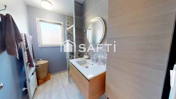 Maison T4 de plain pied avec garage 50 m2