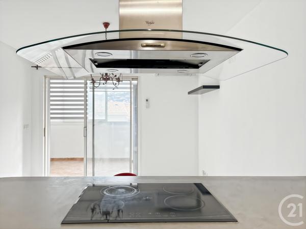 Appartement T2 à vendre  2 pièces - 38,11 m2 L ILE ROUSSE - 202