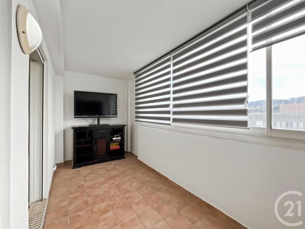 Appartement T2 à vendre  2 pièces - 38,11 m2 L ILE ROUSSE - 202