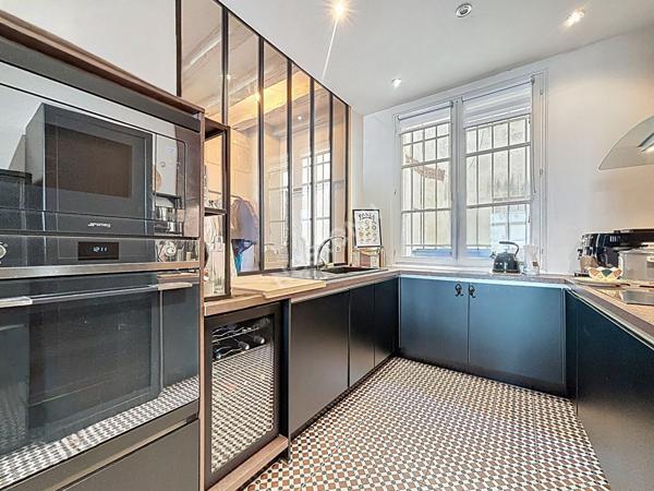 DUPLEX de 105 m2 - HYPER CENTRE DE TOURS